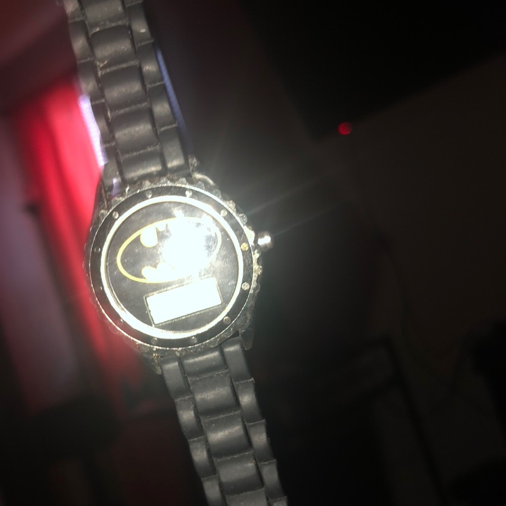 Watch - Picture 3 of 3